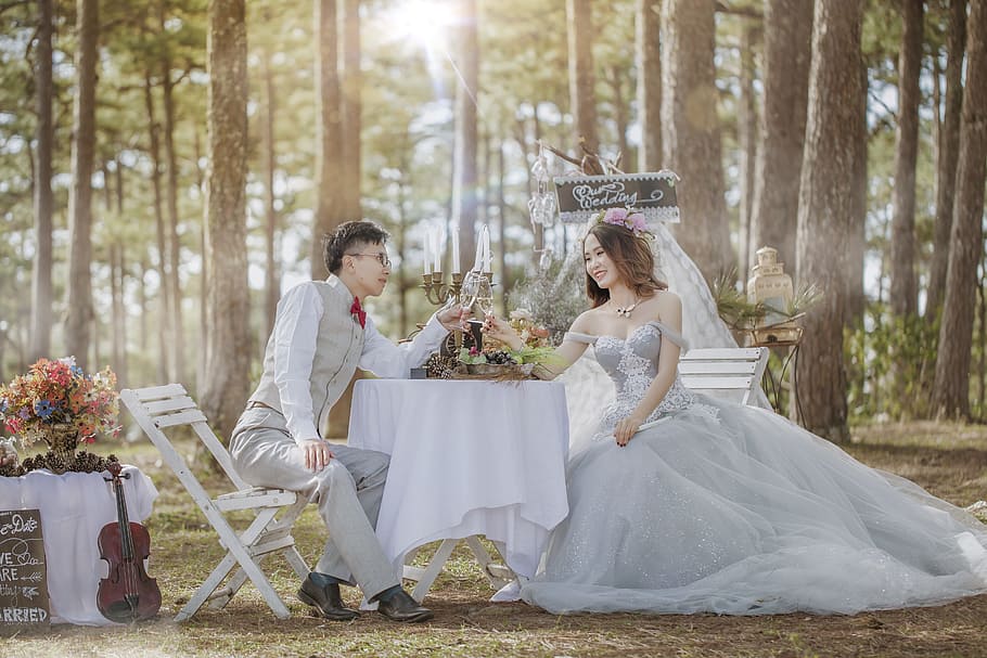 man and woman sitting on chairs, weddings, figure beautiful wedding, HD wallpaper