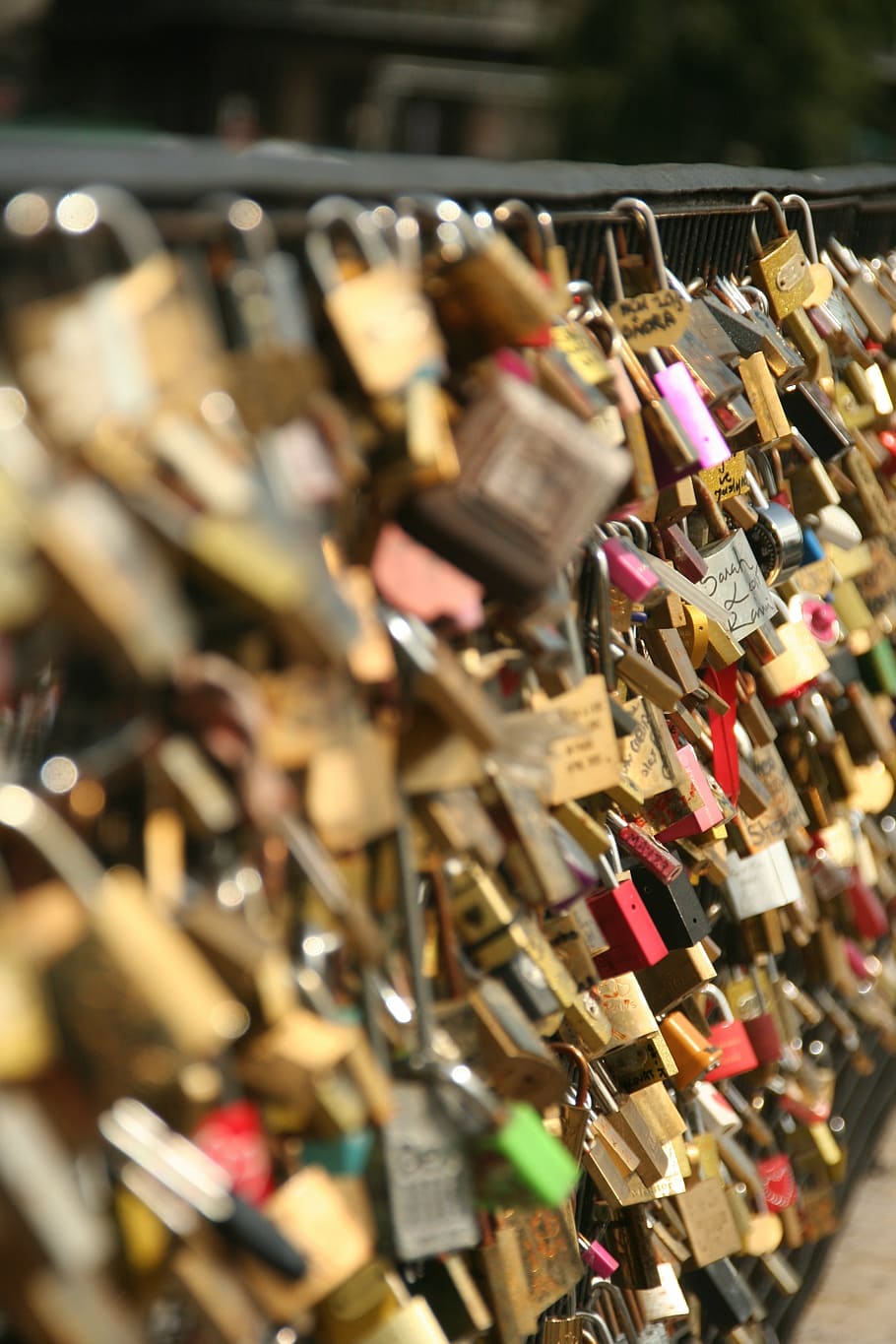 bridge, love padlock, paris, romance, large group of objects HD wallpaper