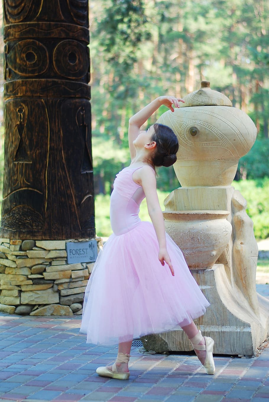 girl wearing ballerina dress posing near sculpture, ballet, ballet tutu