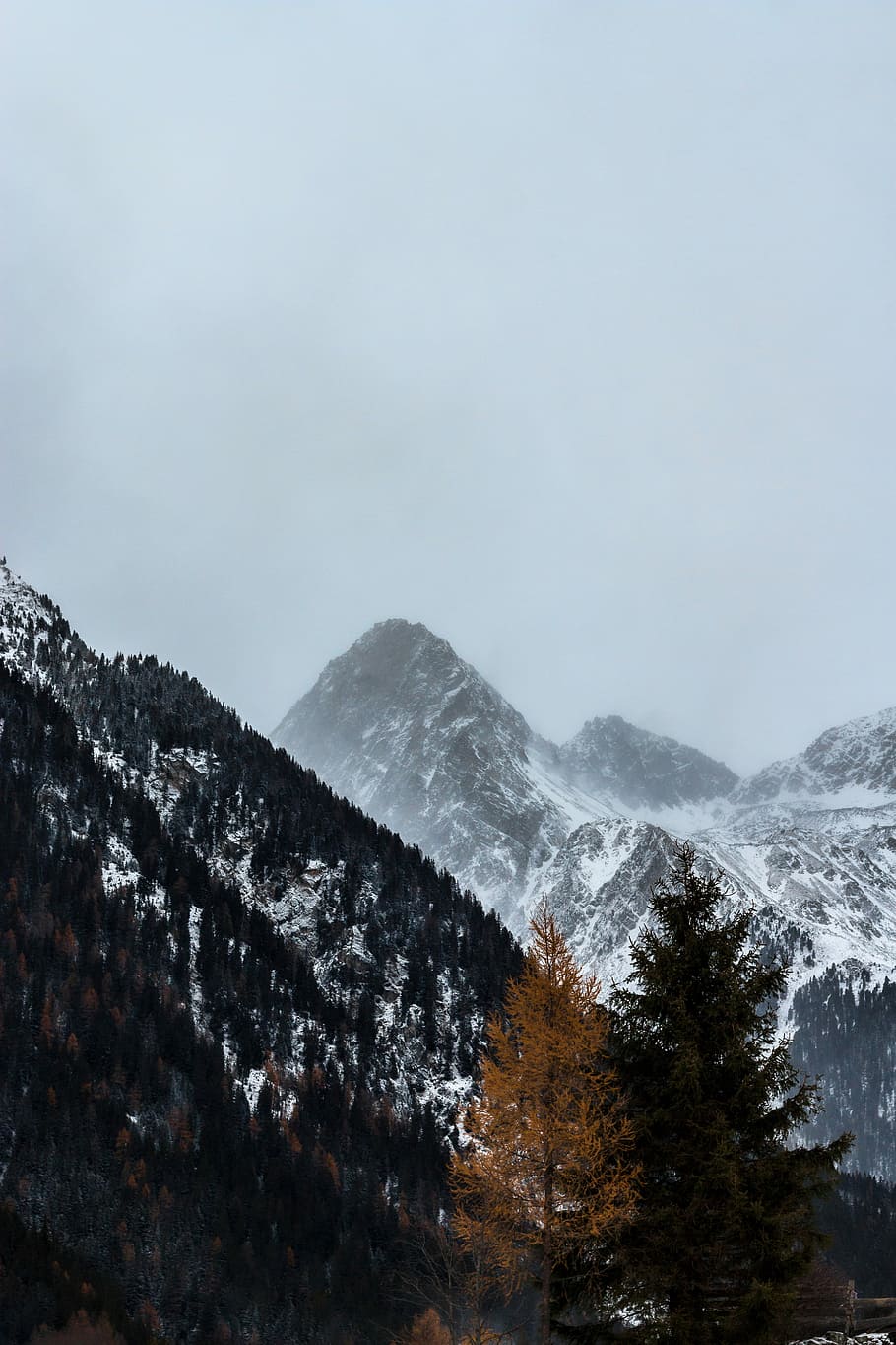 snow covered mountain during daytime, snow covered mountains under cloudy sky HD wallpaper