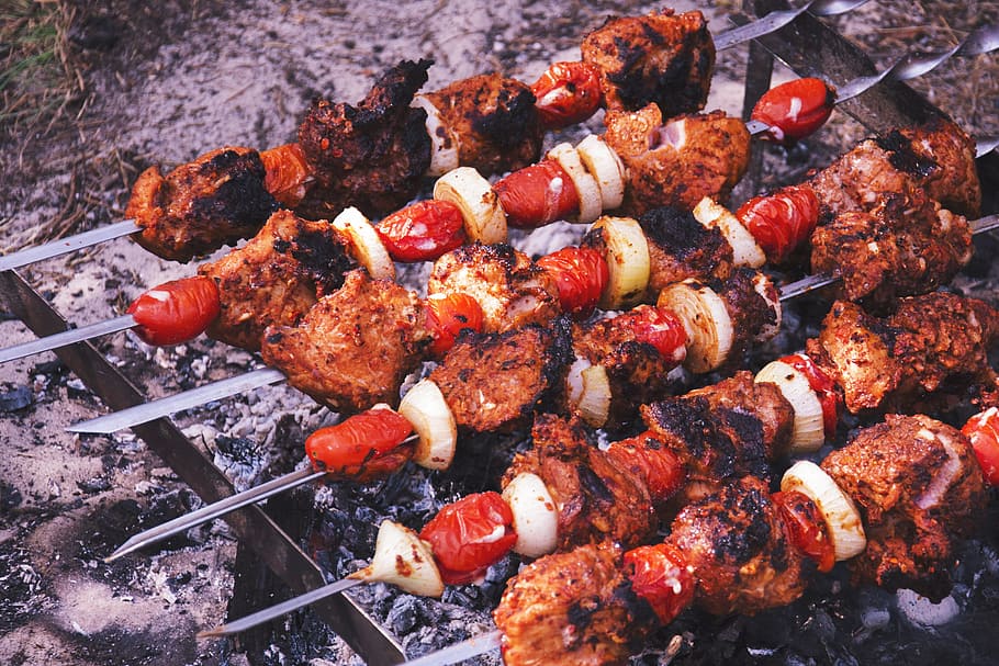 Kebab on BBQ, food/Drink, barbecue, barbeque, grill, grilling, HD wallpaper