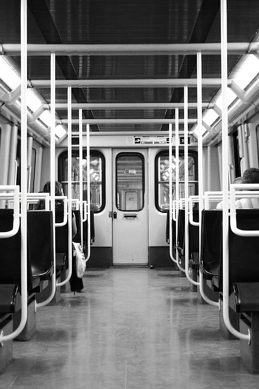 grayscale photo of train interior, underground, carriage, transport HD wallpaper