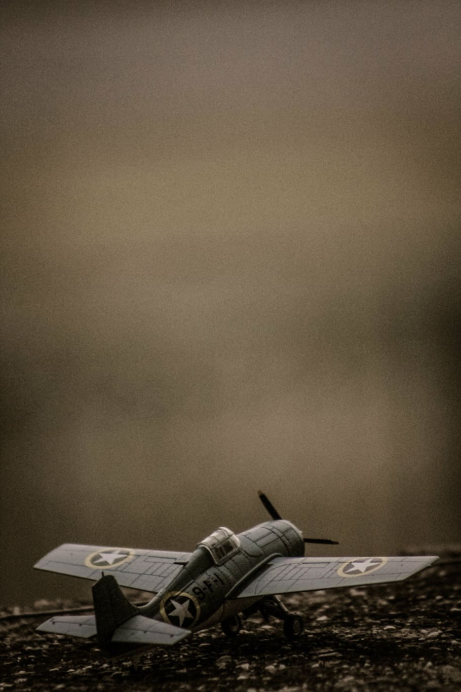 grey single-propeller plane photo, old, vintage, retro, airplane, HD wallpaper