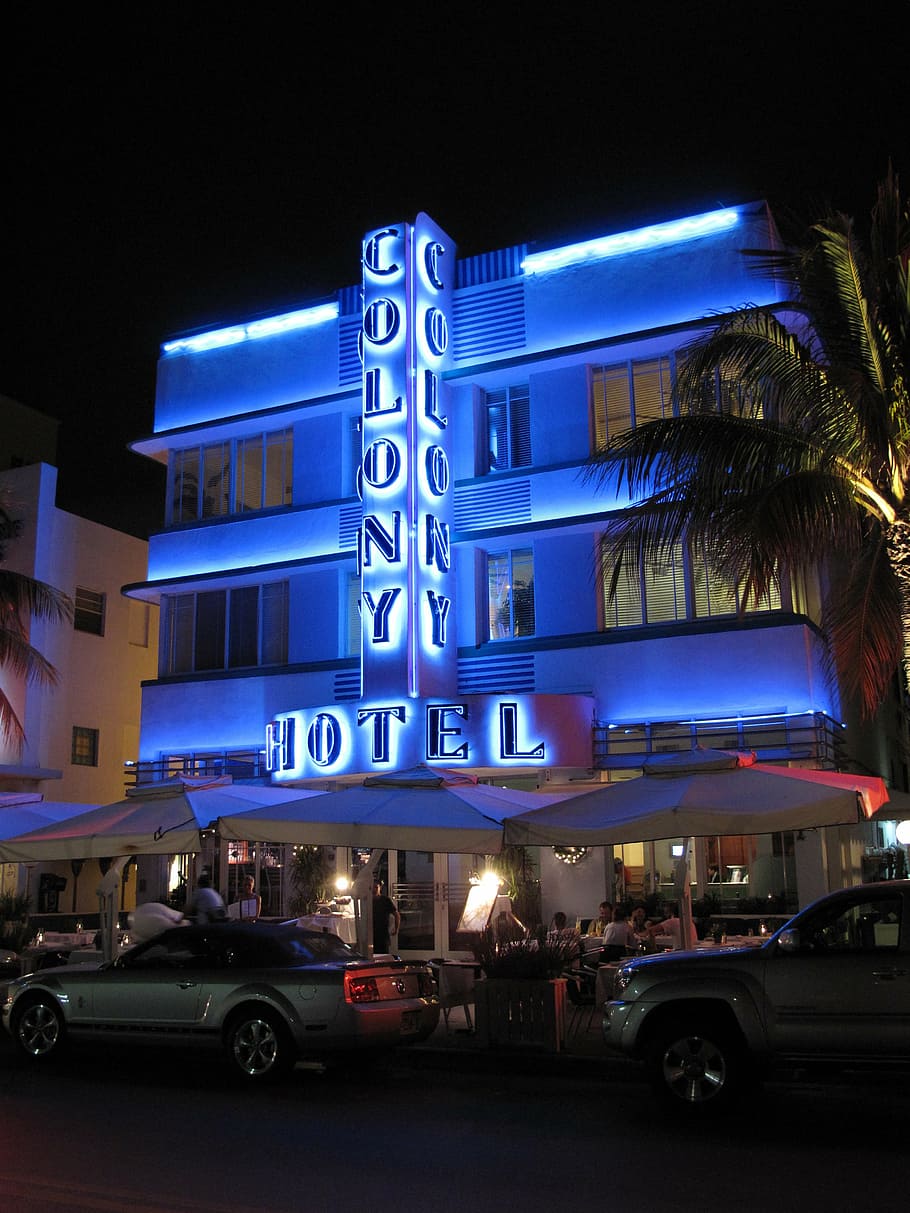 ocean drive, miami beach, florida, hotel colony, illuminated