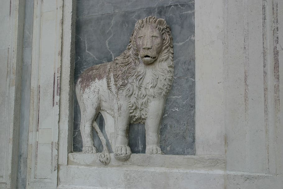 venice, lion, italy, sculpture, lion - Feline, architecture HD wallpaper
