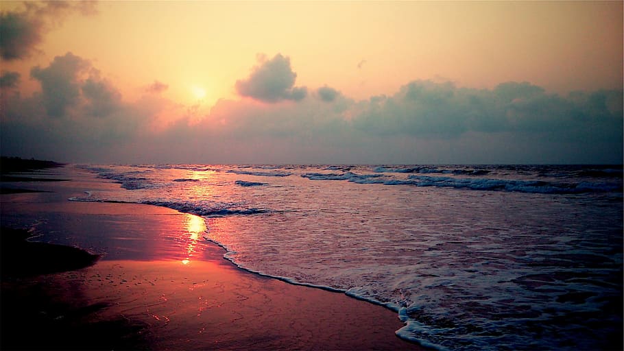 sea during sunset, sunrise, beach, dawn, waves, sand, ocean HD wallpaper