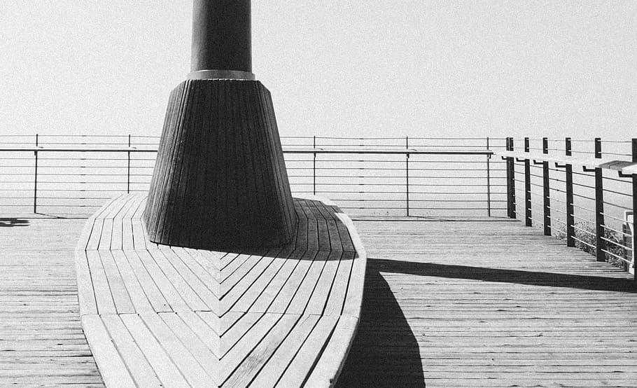 wood, bench, deck, railing, black and white, wood - material HD wallpaper