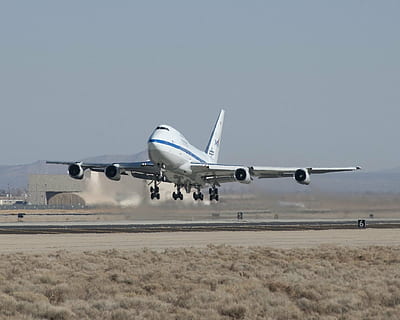 white airplane lifting off, jetliner, takeoff, boeing 747sp HD wallpaper