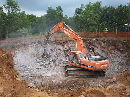 Digging, Hole, Construction, Foundation, digging a hole, engineering HD wallpaper