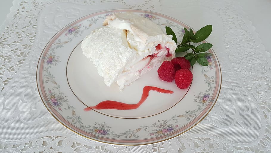 raspberry, dessert, white, sweet, mint, nutrition, bright, ripe raspberry HD wallpaper
