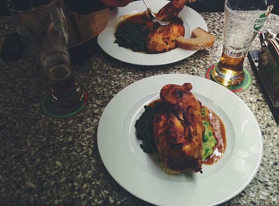 Half of a chicken in a restaurant, eating out, meat, food, plate, HD wallpaper