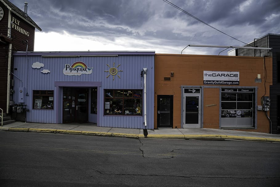 Special shops in downtown Helena, buildings, clouds, public domain HD wallpaper