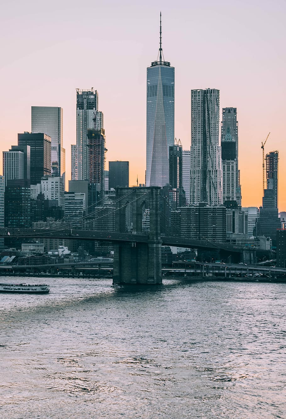 Brooklyn Bridge, New York during daytime, gray concrete bridge HD wallpaper