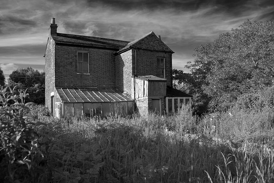 grayscale photography of brick house, farmhouse, abandoned, neglect, HD wallpaper