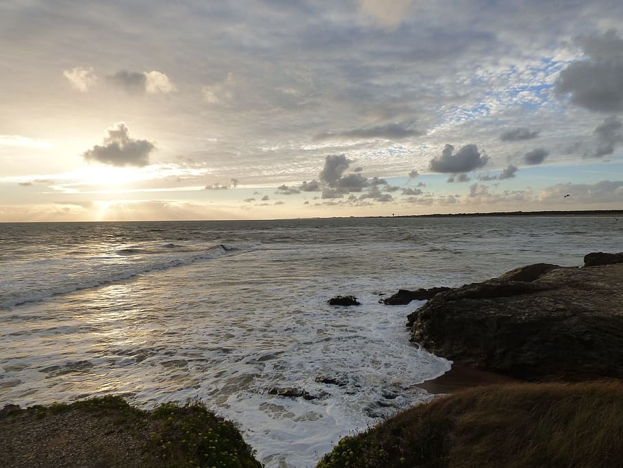 beach, water, ocean, vendée, rocks, sand, evening, sunset HD wallpaper