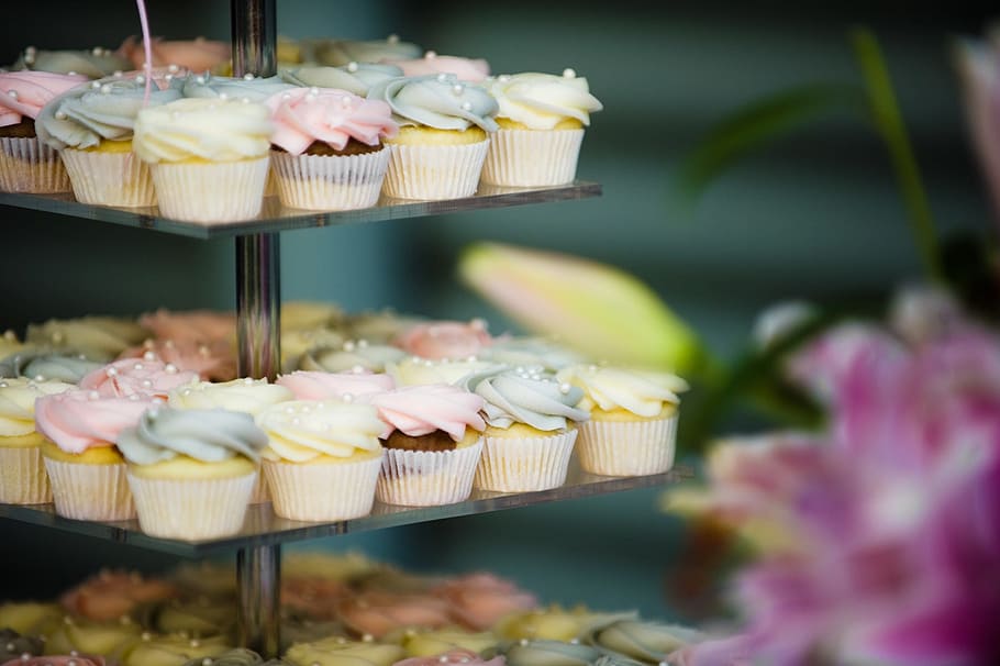 selective focus photo of assorted cupcakes, glass, rack, party HD wallpaper