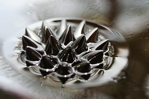 liquid, ferrofluid, spikes, 17, macro, magnet, shiny, industrial HD wallpaper