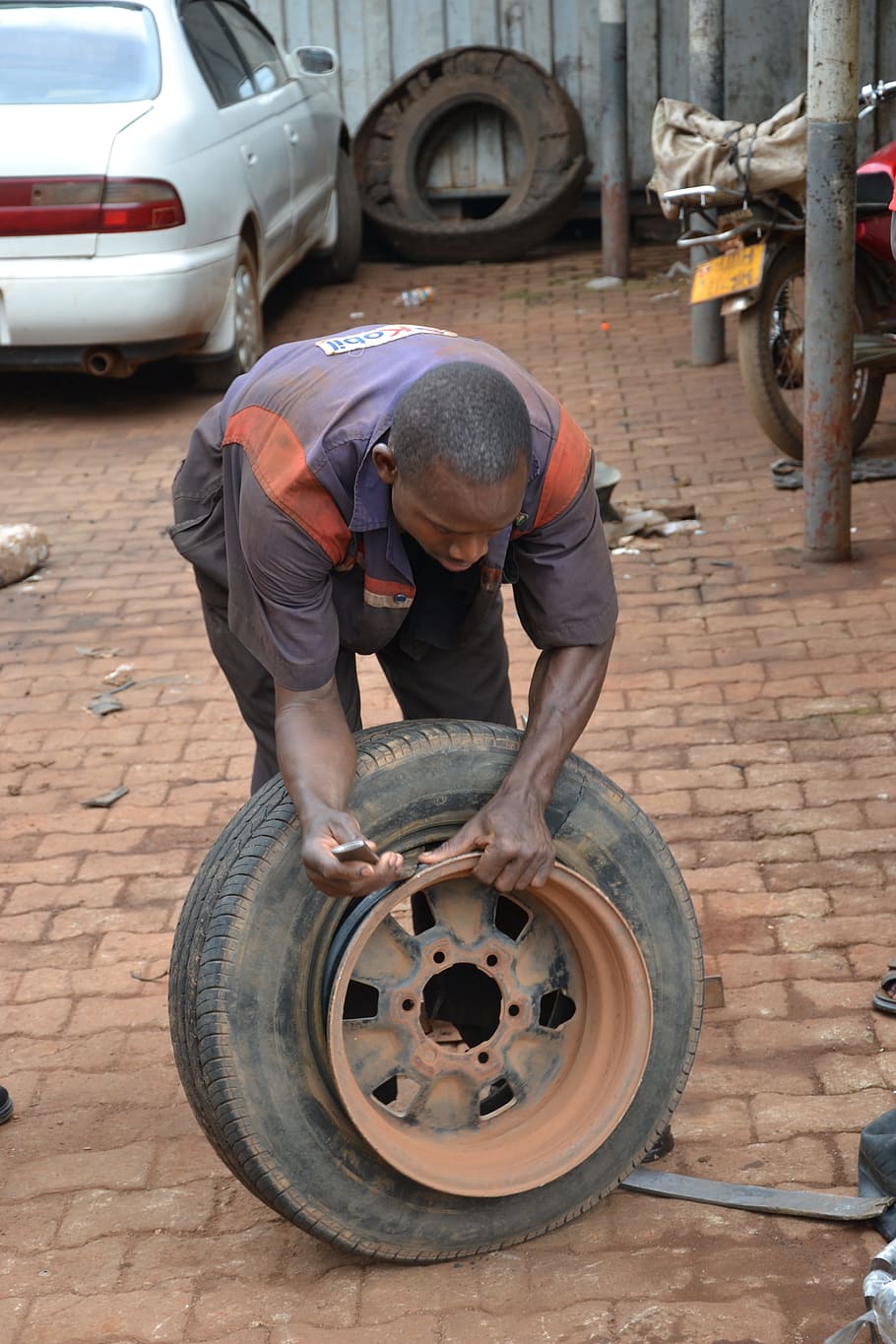 flat tire, uganda, car, one person, real people, wheel, day, HD wallpaper