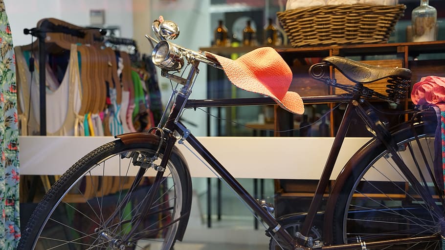 orange sun hat on bicycle handlebar, old, window, display, ladies HD wallpaper
