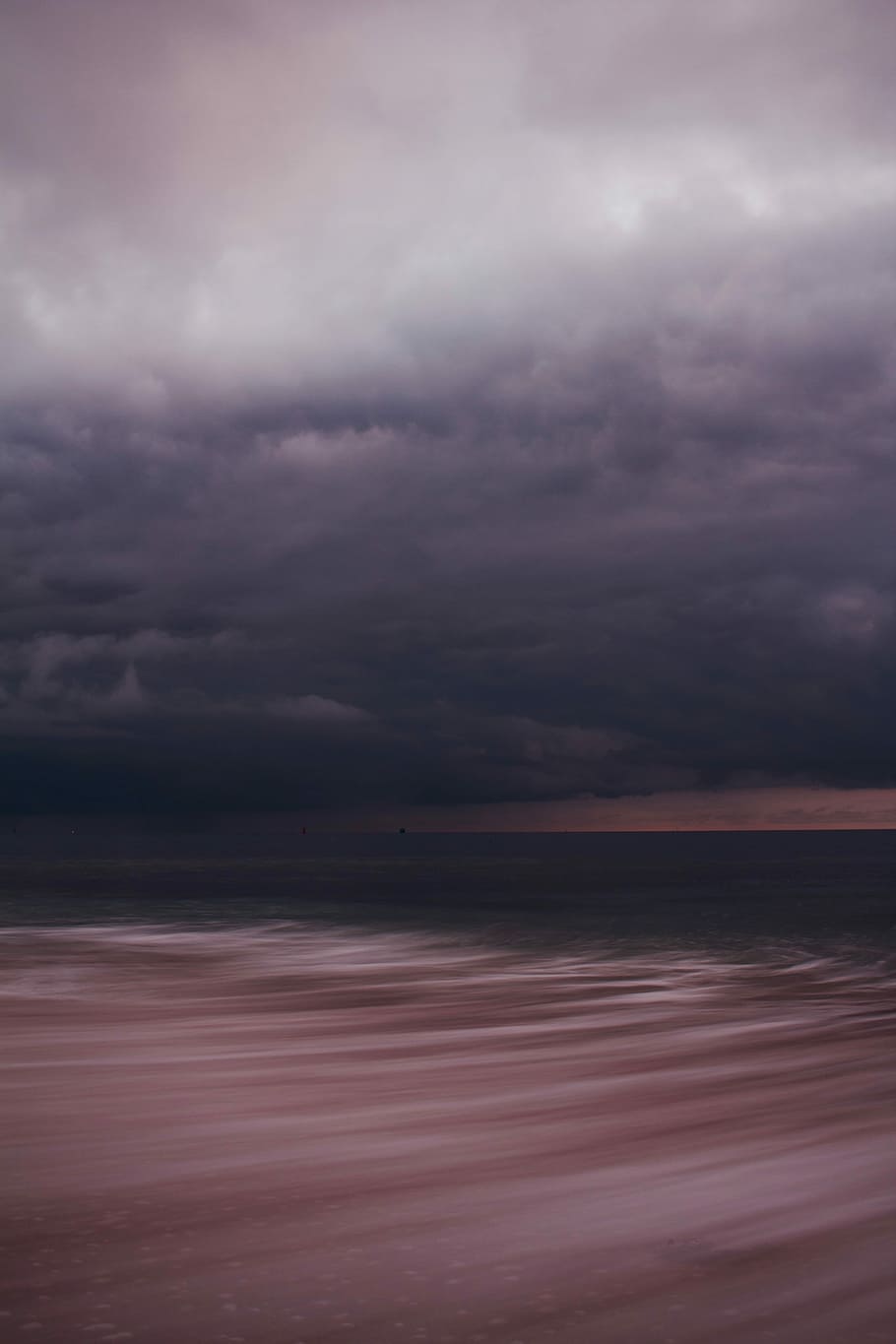 photo of cloud formation, time lapse photo of ocean under stratus clouds