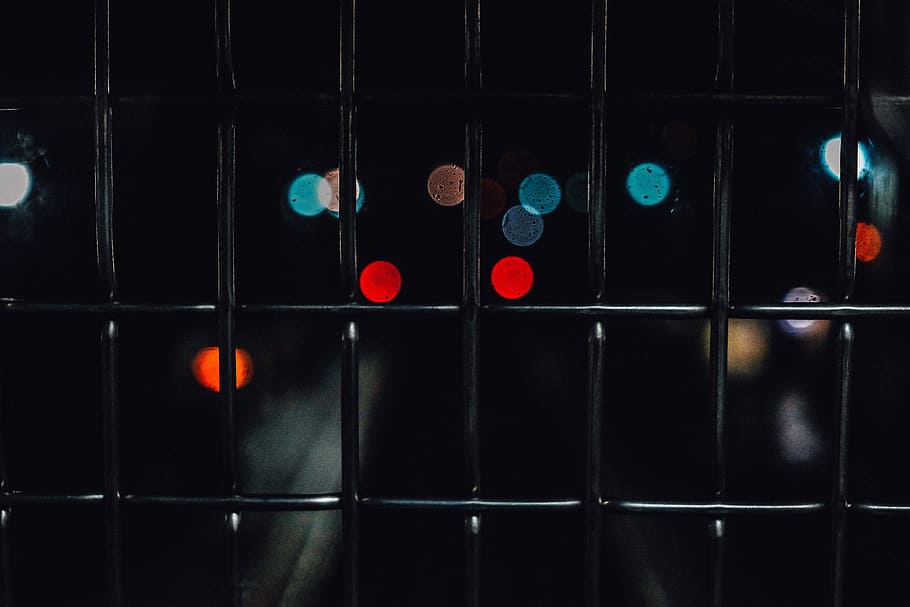 black metal bar, bokeh photography, Light, cage, illuminated HD wallpaper
