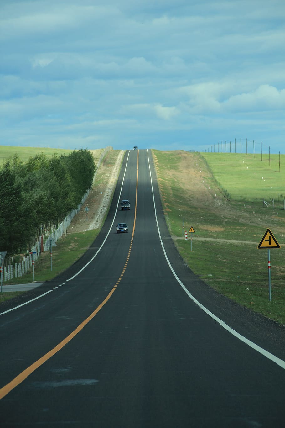 blue sky, prairie, highway, road, transportation, sign, cloud - sky HD wallpaper