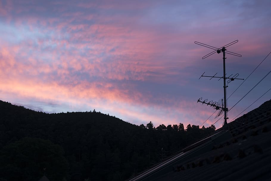 sky, antenna, roof, clouds, sunset, purple, violet, pink, sunrise