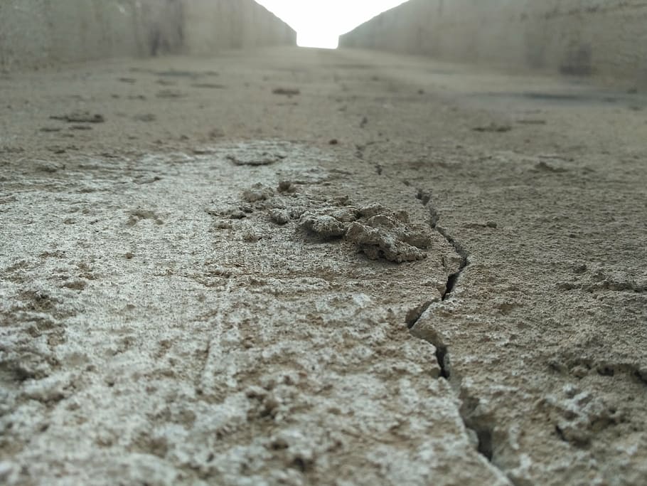 rift, broken, high-rise, split, crack, wall, surface, no people HD wallpaper