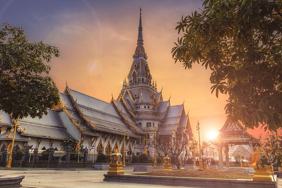 Forbidden Temple with green trees during Golden Hour, religious HD wallpaper