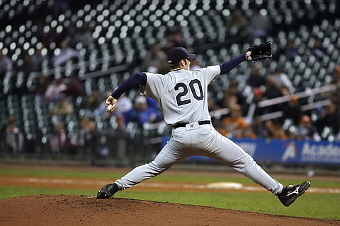 pitcher throwing baseball on other player, stretch, sport, athlete HD wallpaper