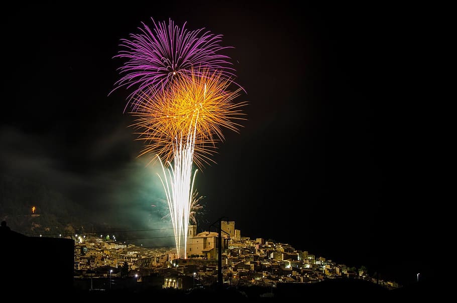 fireworks, light, pyrotechnics, explosion, night, fires, colors HD wallpaper