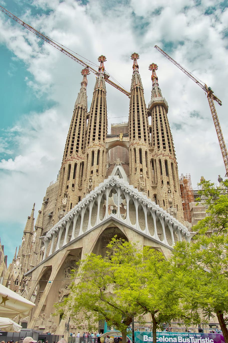 Barcelona Cathedral, Spain, gaudì, barcelona spain, tourism, HD wallpaper
