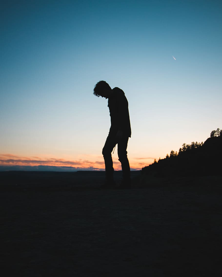 Online crop | HD wallpaper: silhouette of man bowing down, silhouette ...