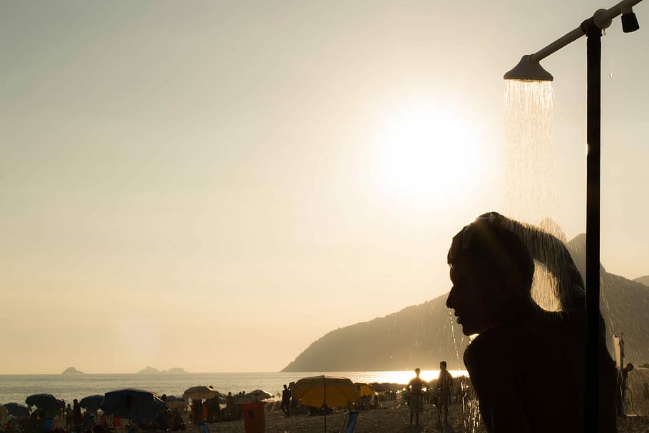 Bath, Shower, Water, Sol, Silhouette, beach, holidays, summer HD wallpaper