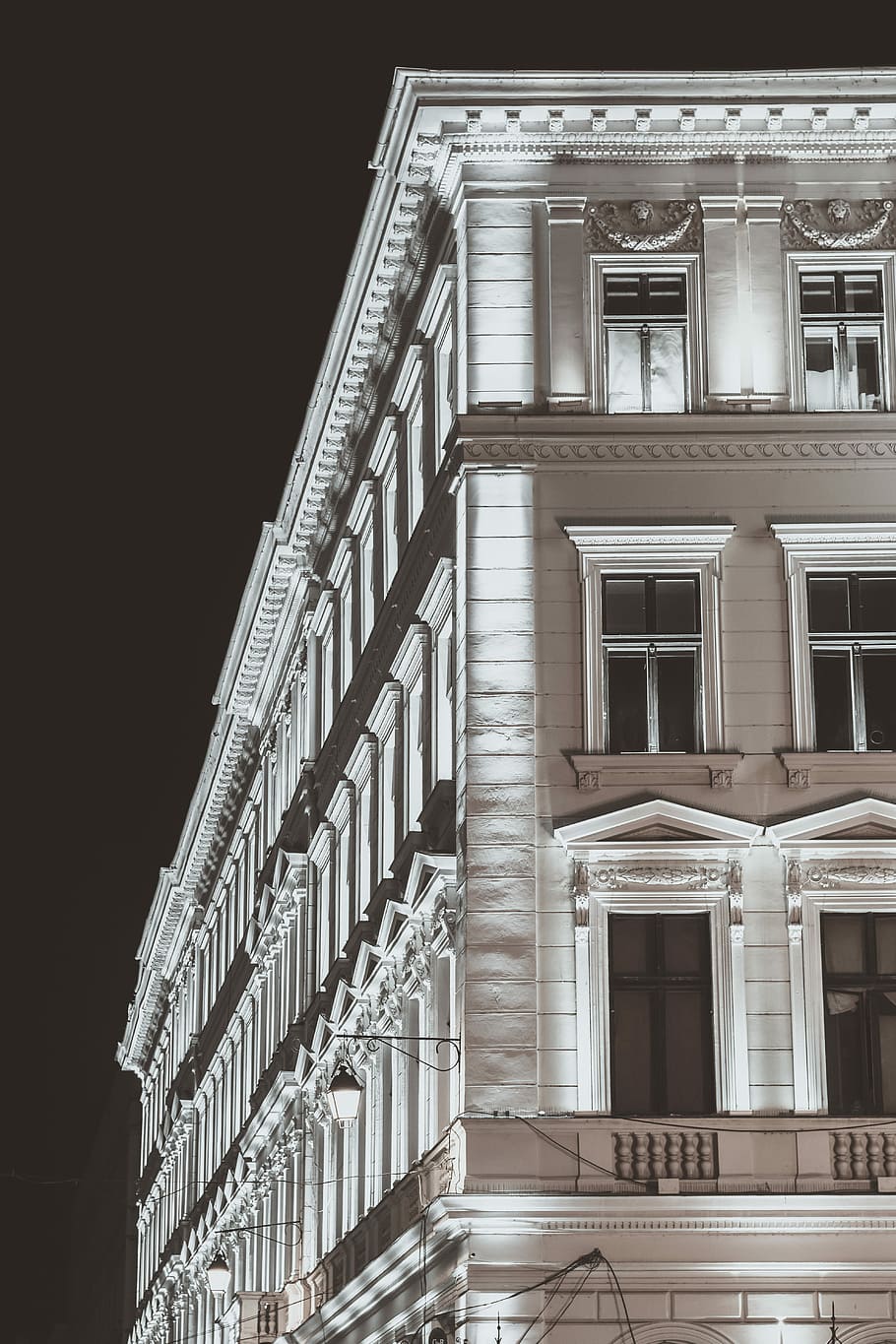 white concrete building during night, white and brown concrete building HD wallpaper