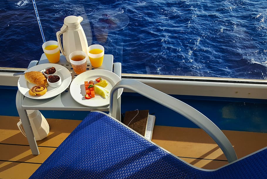 plates with table near body of water, Cruise, Relax, Vacation, HD wallpaper