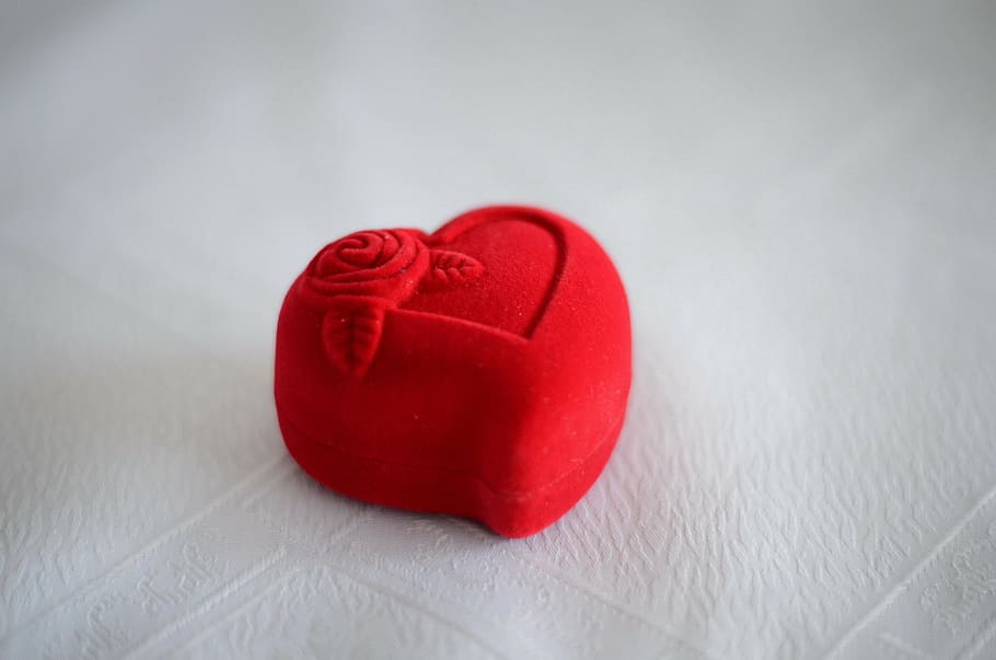 heart, box, pouch, gift, accessories, jewelry, love, red, heart Shape HD wallpaper