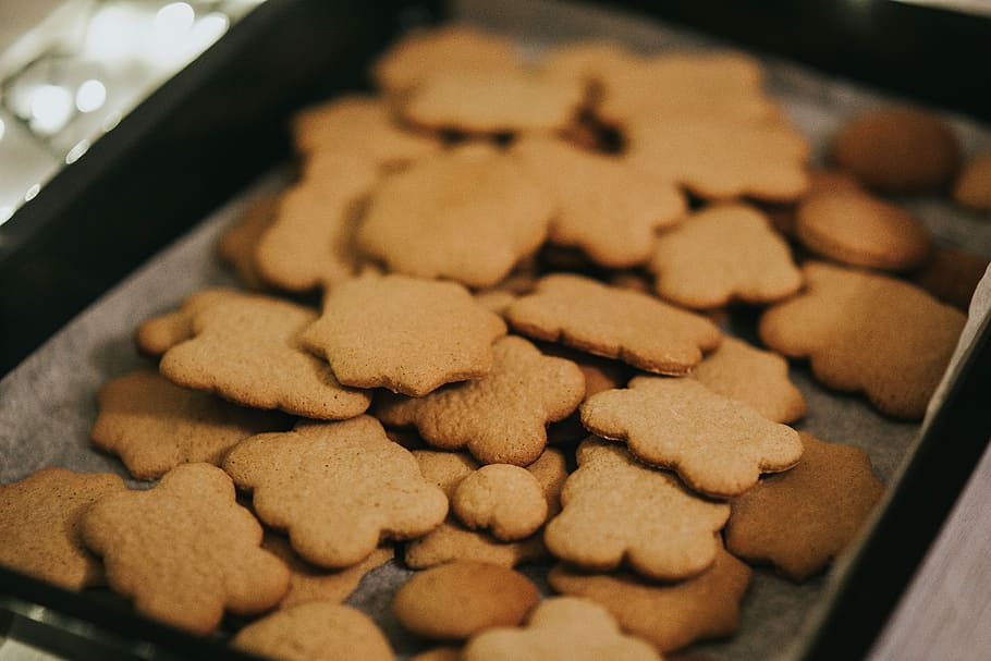 Homemade gingerbread cookies, food, tasty, cooking, baking, baking tray