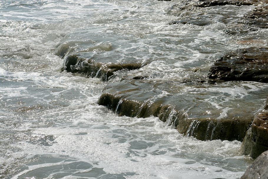 rocks, seaside, beach, stony, water, nature, summer, motion HD wallpaper
