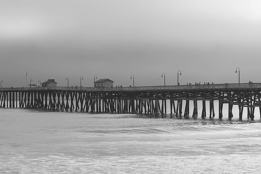 grayscale photography of bridge, sea, grey, sky, water, pier HD wallpaper