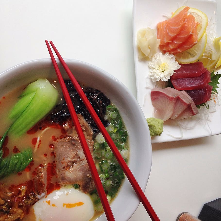 meat and vegetable soup, round, white, ceramic, bowl, ramen HD wallpaper