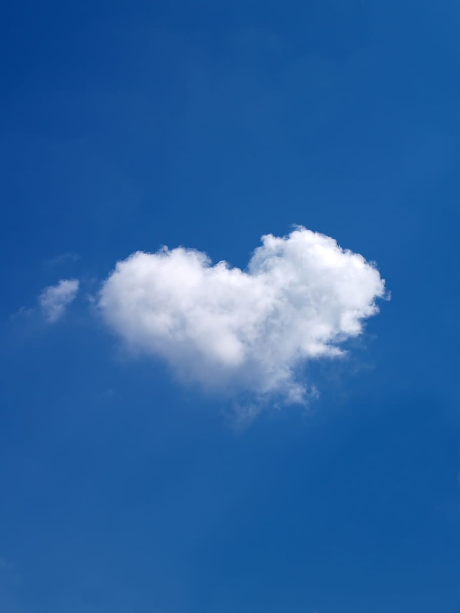 white clouds form of hearts, sky, blue sky, nature, beautiful HD wallpaper