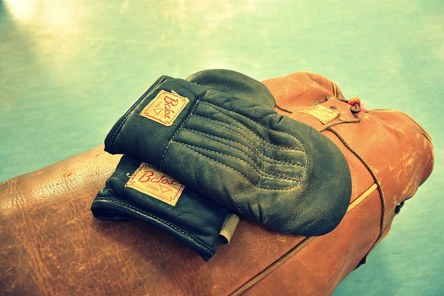 pair of black leather gloves, box, retro, training, sport, cuba HD wallpaper