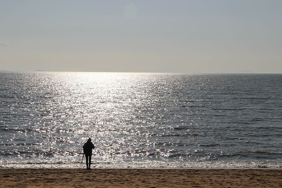 beach, horizon, winter sea, pooping, photographer, water, horizon over water, HD wallpaper