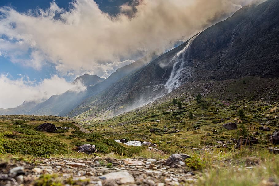 rocky mountain under cloudy sky, forest, panorama, landscape, HD wallpaper