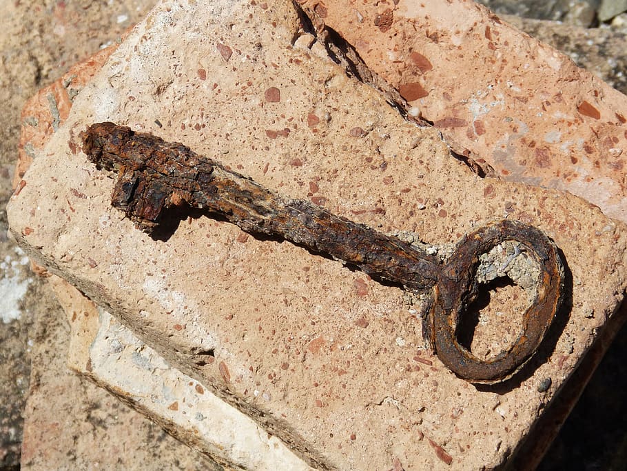 key, rusty, open, useless, iron, old, oxide, steel, iron - Metal HD wallpaper