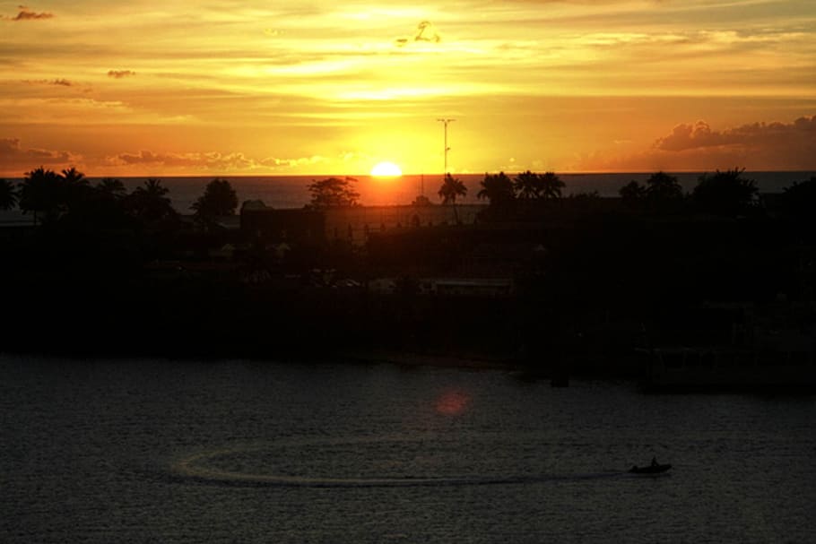 sun, setting sun, sunset, water, clouds, sky, sea, evening sky HD wallpaper