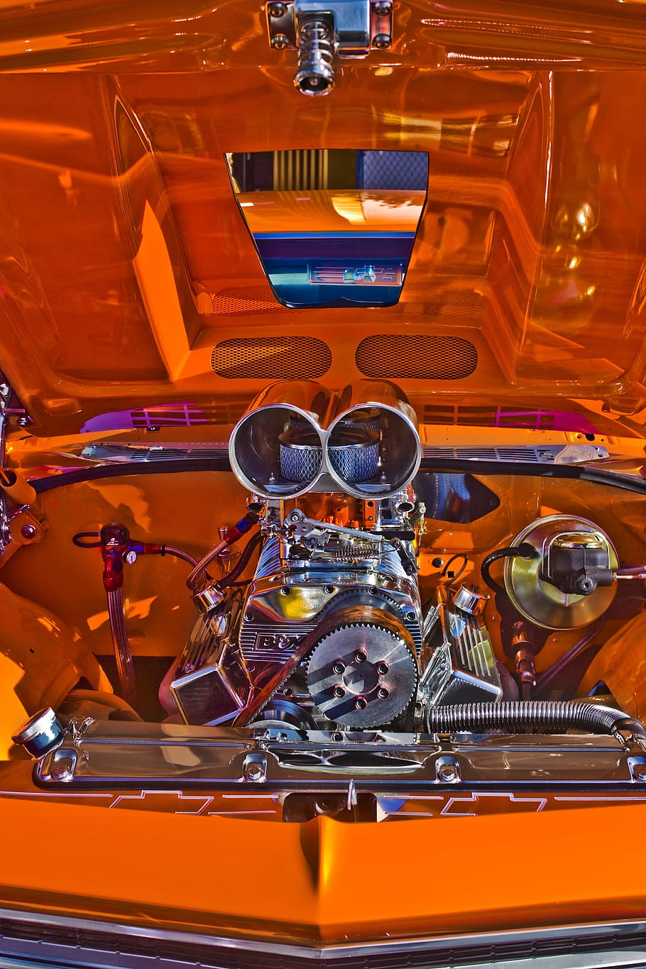 chrome engine bay in orange car, chrome-colored and gray vehicle engine on car HD wallpaper