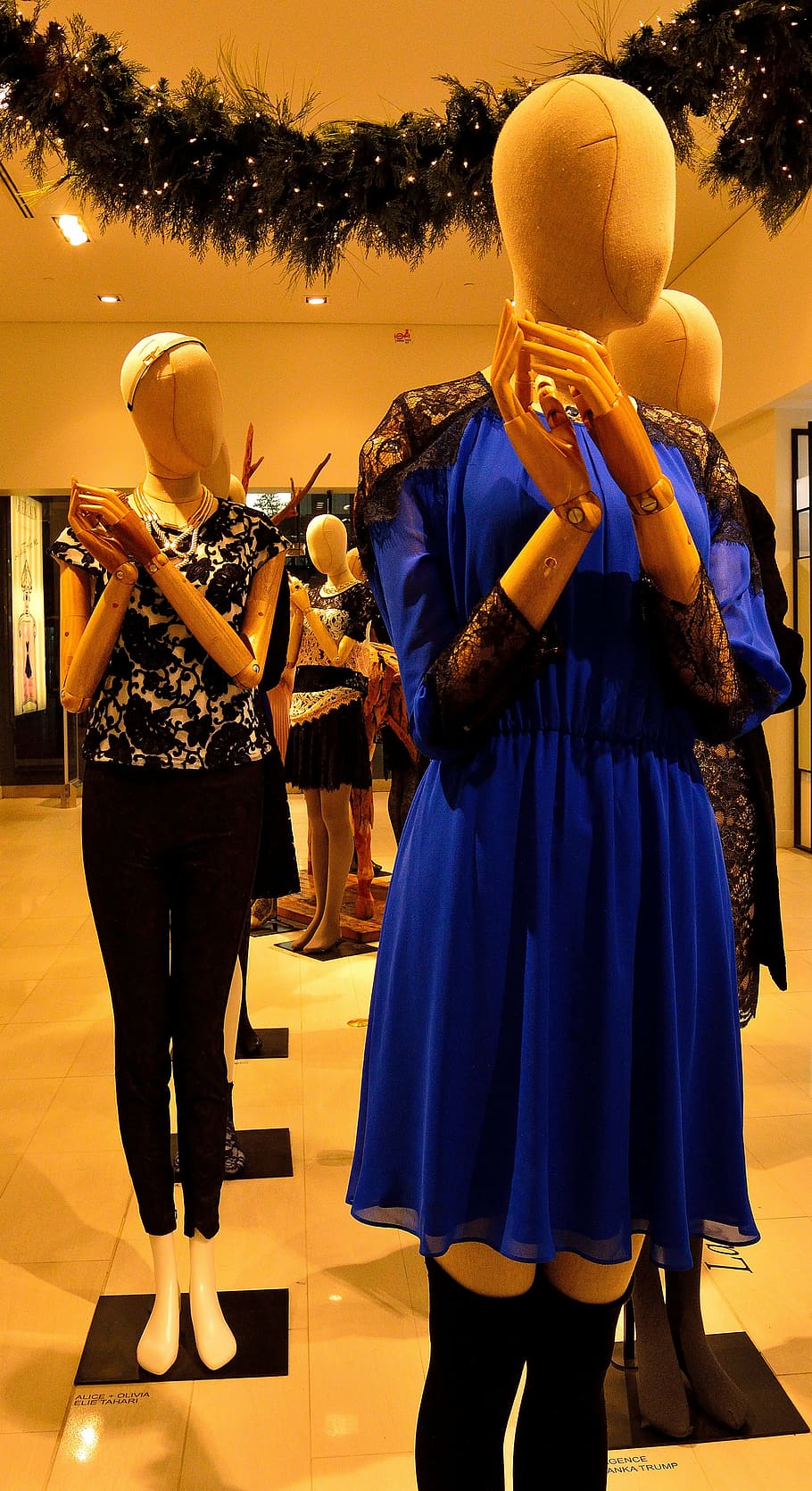 blue 3/4-sleeved dressed mannequin, display, clothes, fashion