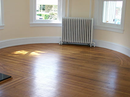 house-decor-circular-room-wood-flooring-